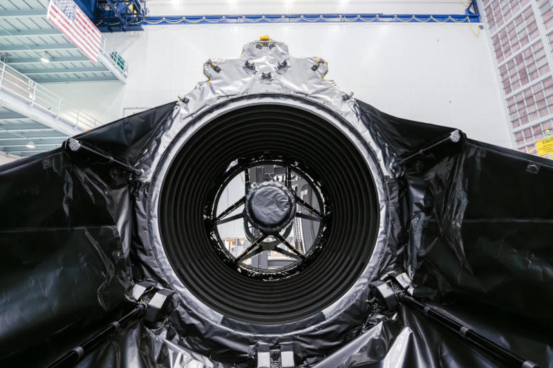 Инженеры NASA в последний раз осмотрели телескоп «Нэнси Грейс Роман» перед отправкой в космос