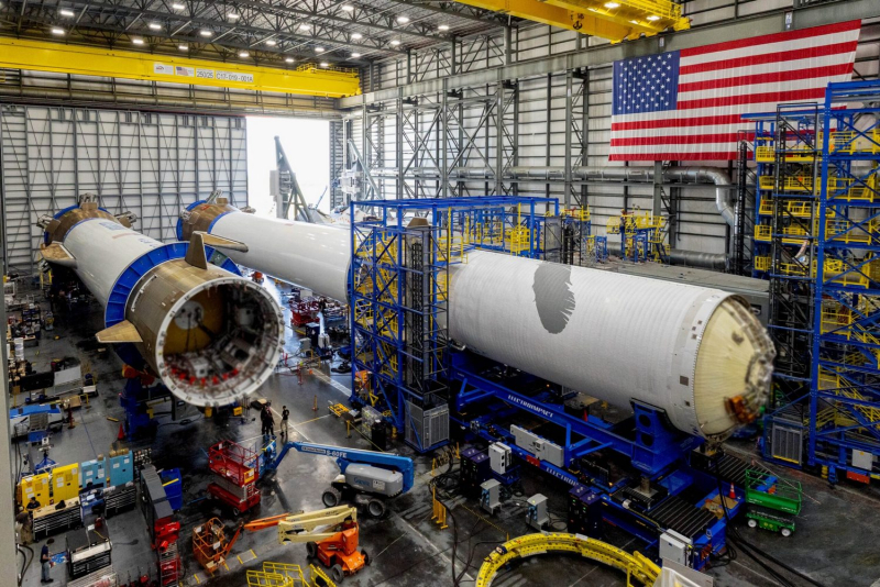 Крах доктрины: авария тяжелой ракеты New Glenn оставила NASA в полной зависимости от SpaceX
