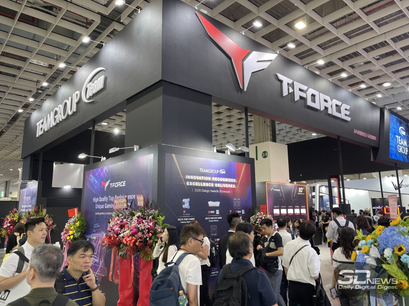 Репортаж со стенда TeamGroup на Computex 2026: модули на 128 Гбайт, деревянная память и SSD с дистанционным самоуничтожением